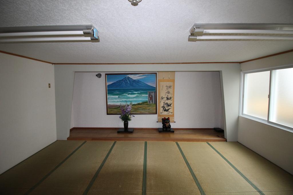 Ryokan Saihokutei Rishirifuji Экстерьер фото