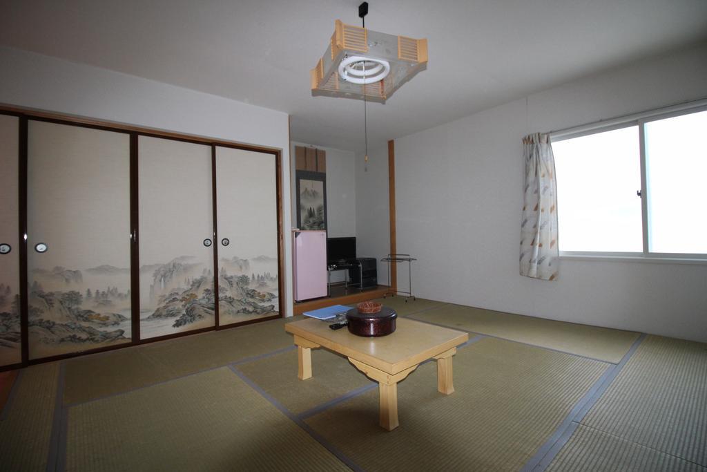 Ryokan Saihokutei Rishirifuji Экстерьер фото